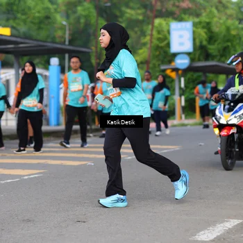 Runner Photo 8210292