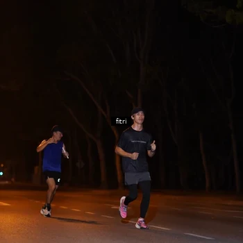 Runner Photo 8210293