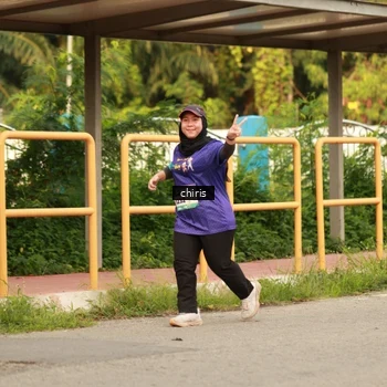 Runner Photo 8210300