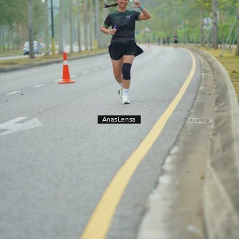 Runner Photo 8210320