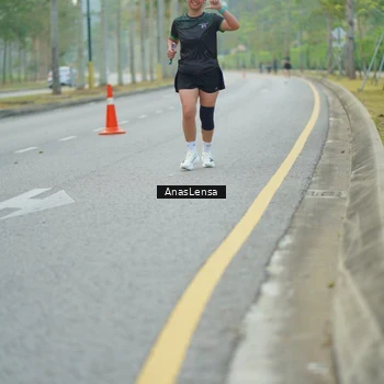 Runner Photo 8210325