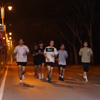 Runner Photo 8210365
