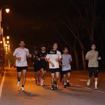 Runner Photo 8210367