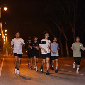 Runner Photo 8210369