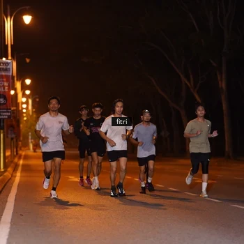 Runner Photo 8210373