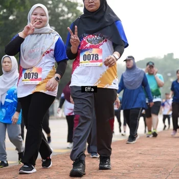 Runner Photo 8210391