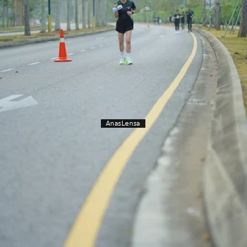 Runner Photo 8210393