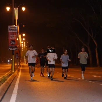 Runner Photo 8210403