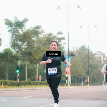 Runner Photo 8210452