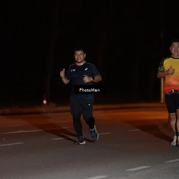 Runner Photo 8210454