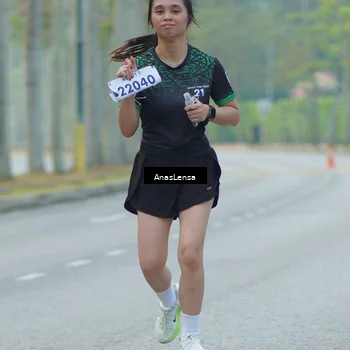 Runner Photo 8210476