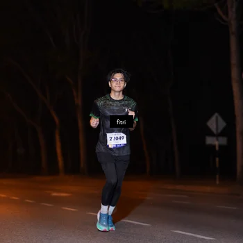 Runner Photo 8210492
