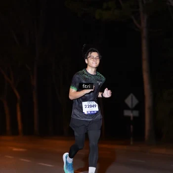 Runner Photo 8210494