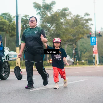 Runner Photo 8210498