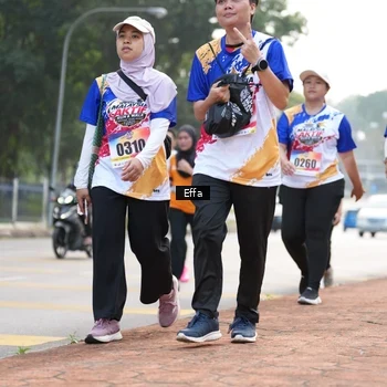 Runner Photo 8210512