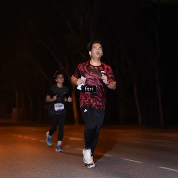 Runner Photo 8210523