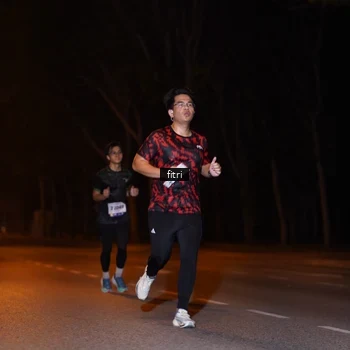Runner Photo 8210528