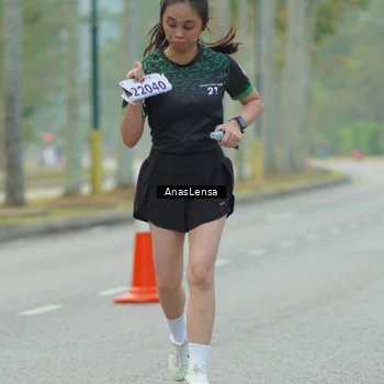 Runner Photo 8210529