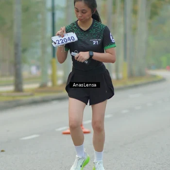 Runner Photo 8210530