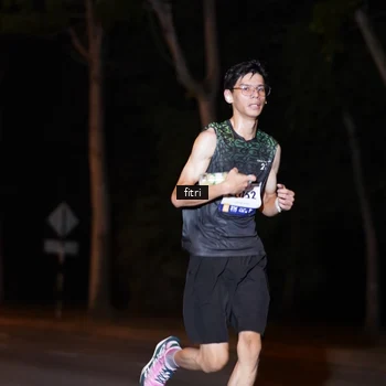 Runner Photo 8210533