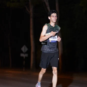 Runner Photo 8210536