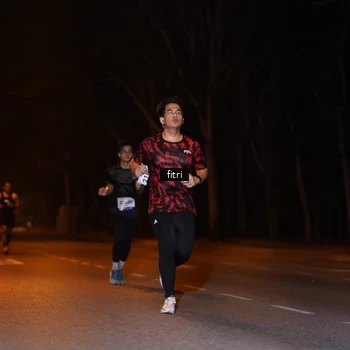 Runner Photo 8210546