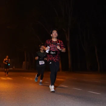 Runner Photo 8210564