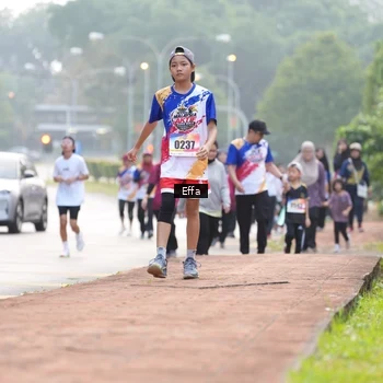 Runner Photo 8210586
