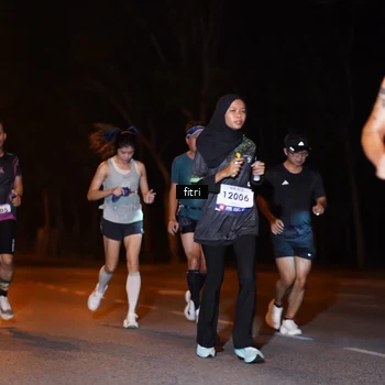 Runner Photo 8210591