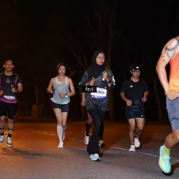 Runner Photo 8210598