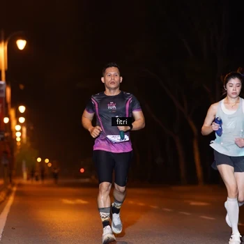 Runner Photo 8210603