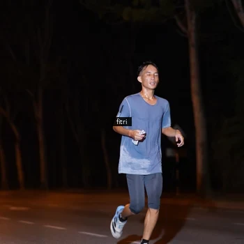 Runner Photo 8210618