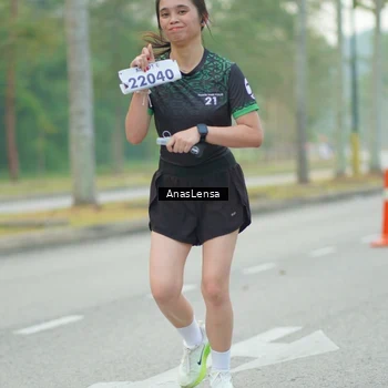 Runner Photo 8210637