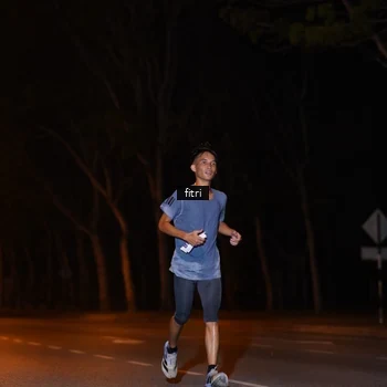 Runner Photo 8210640