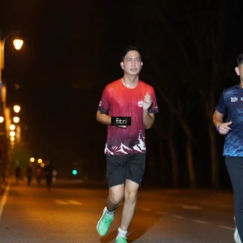 Runner Photo 8210648