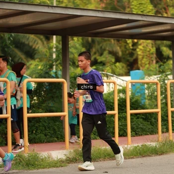 Runner Photo 8210655