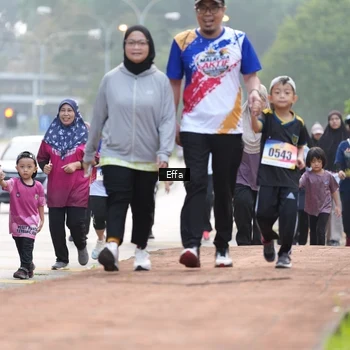 Runner Photo 8210661
