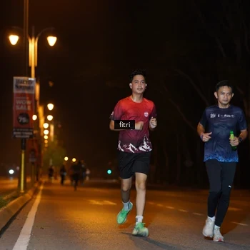 Runner Photo 8210668