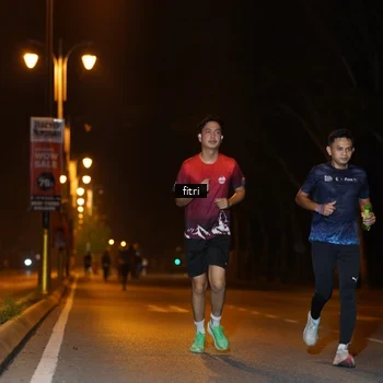 Runner Photo 8210669
