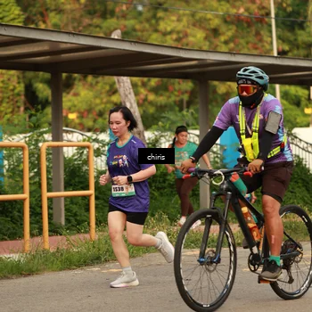 Runner Photo 8210716