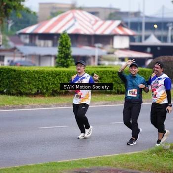 Runner Photo 8210754