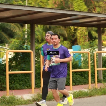 Runner Photo 8210759