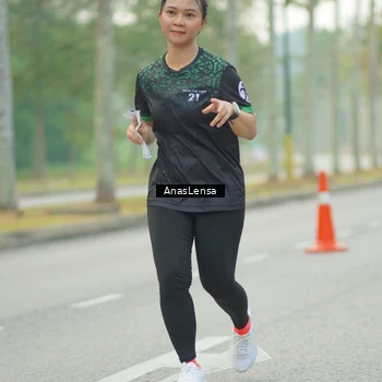 Runner Photo 8210760