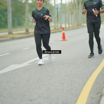 Runner Photo 8210769