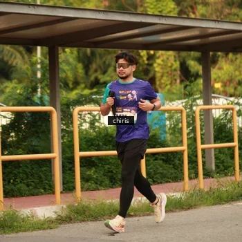 Runner Photo 8210801