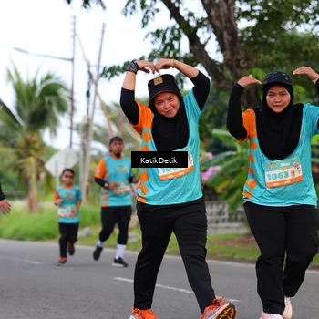 Runner Photo 8210803