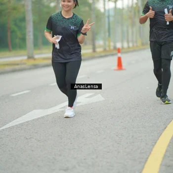 Runner Photo 8210821