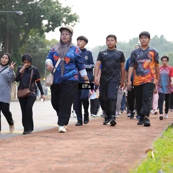 Runner Photo 8210943