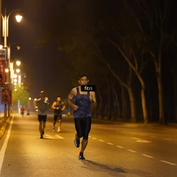 Runner Photo 8210993