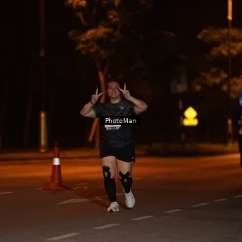 Runner Photo 8211011